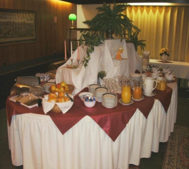 Stadthotel Olsztyn Bagian luar foto